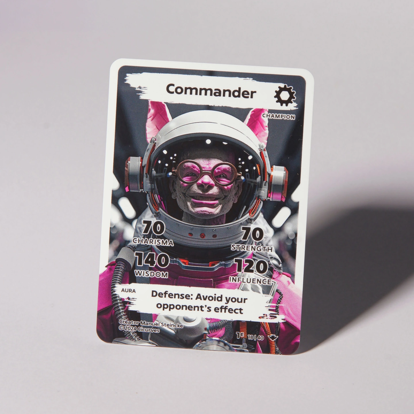 Obscureon — Champion-Karte mit Astronauten-Motiv